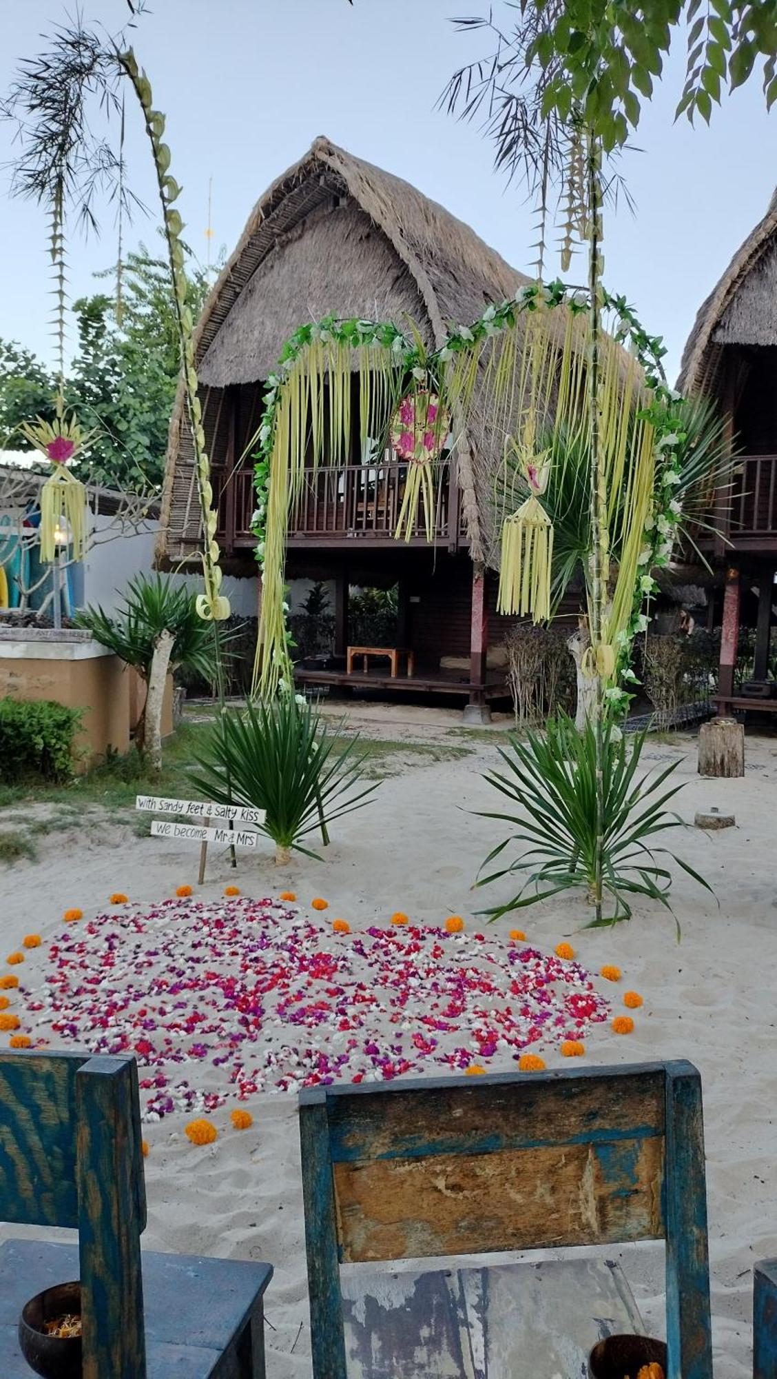 Molamola House Hotel Nusa Lembongan  Exterior photo